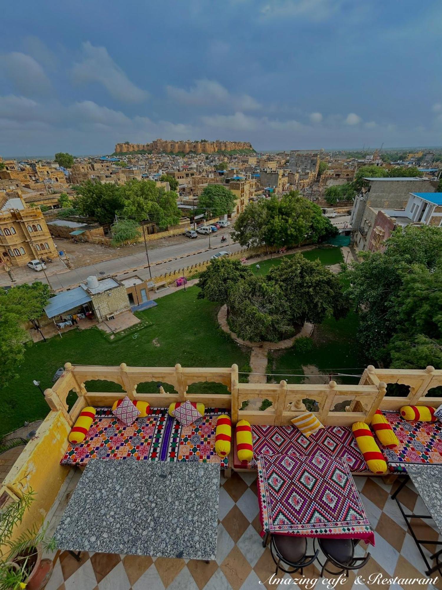 Hotel Amazing Jaisalmer Dış mekan fotoğraf