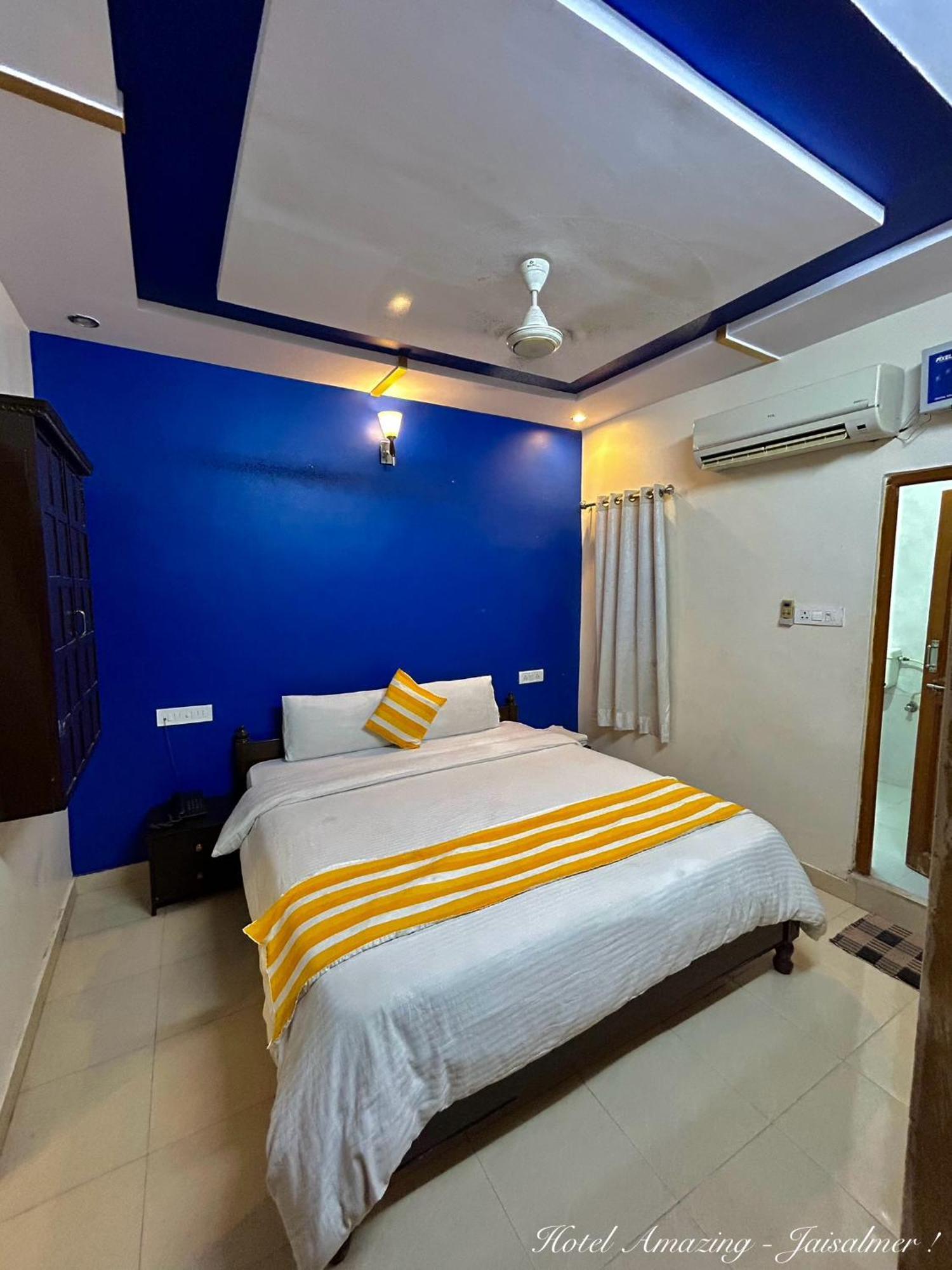 Hotel Amazing Jaisalmer Oda fotoğraf